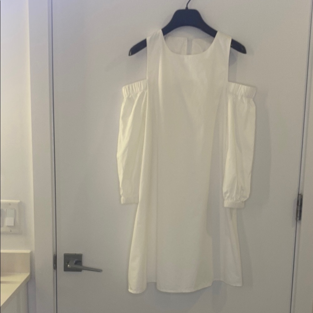 Elegant White Off-Shoulder Summer Cocktail Minimalist Dress